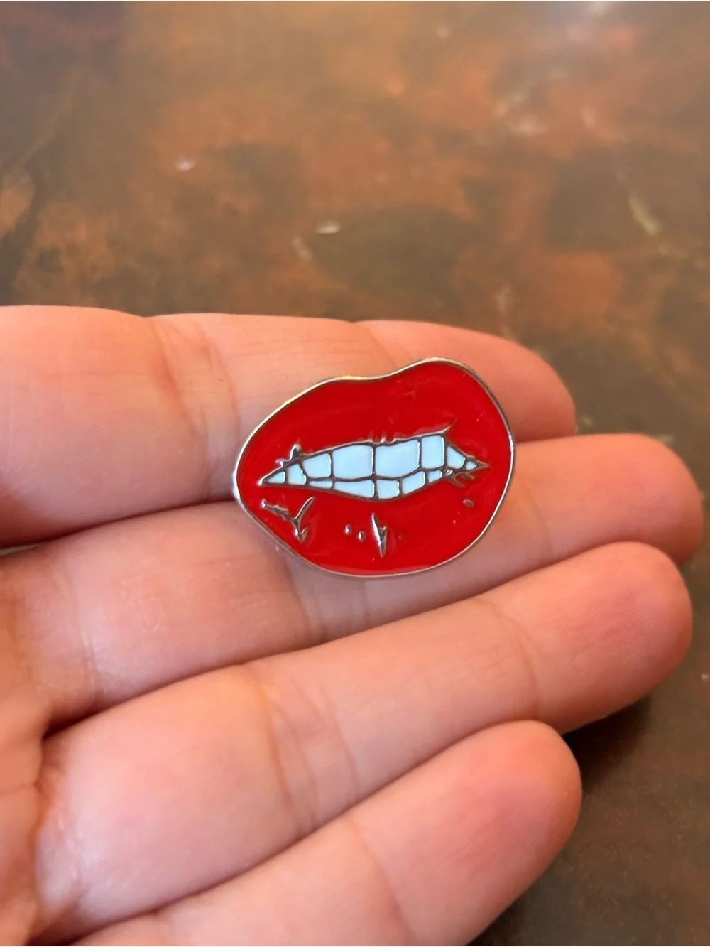 Red Lip Enamel Pin Brooch - Stylish Women's Jewelry